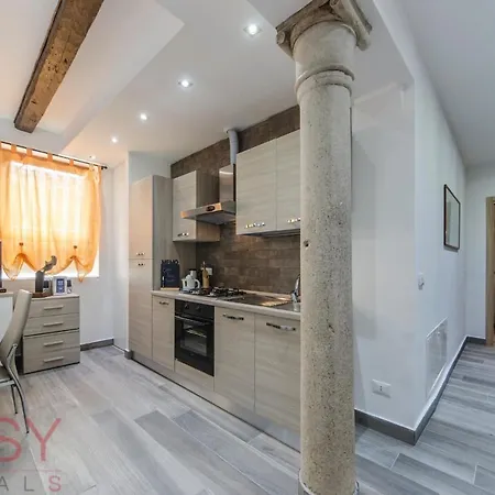 Ca' Perla Apartment *